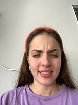 Snapshot of AmiLavs chatting on 01-21-25, 11:24 AmiLavs online show from 01-21-25, 11:24