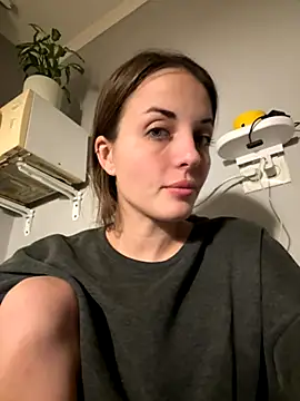 Snapshot of AmiLavs chatting on 10-23-25, 07:45 AmiLavs online show from 10-23-25, 07:45