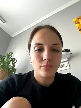 Snapshot of AmiLavs chatting on 11-03-25, 11:44 AmiLavs online show from 11-03-25, 11:44