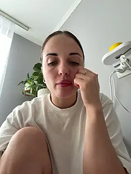 Snapshot of AmiLavs chatting on 03-02-26, 10:00 AmiLavs online show from 03-02-26, 10:00