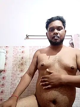 Snapshot of Sexyghsoh chatting on 09-20-25, 03:35 Sexyghsoh online show from 09-20-25, 03:35