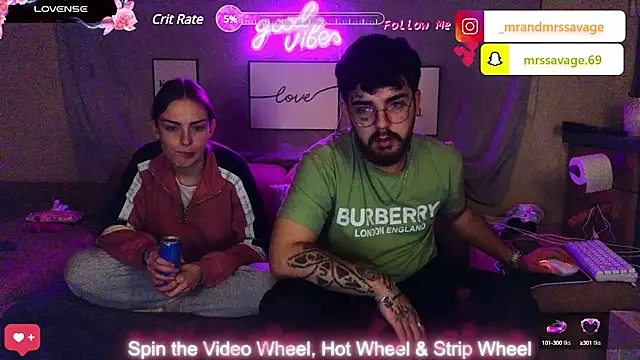 MrAndMrsSavage online show from 01-21-25, 09:57