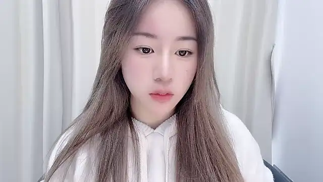 Snapshot of chloe-01 chatting on 01-26-25, 03:17 chloe-01 online show from 01-26-25, 03:17