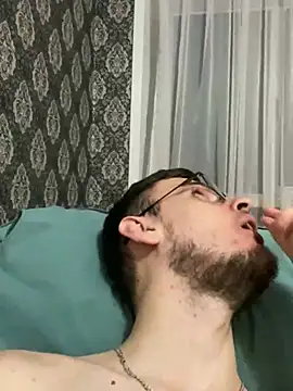 GrahamSouth online show from 01-03-25, 01:47