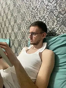 GrahamSouth online show from 03-05-25, 01:17