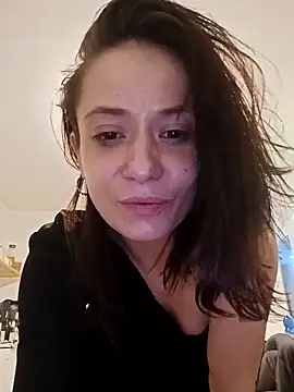 Snapshot of VanessaBraun chatting on 12-10-24, 12:39 VanessaBraun online show from 12-10-24, 12:39