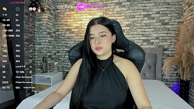 Snapshot of ariadna_milano chatting on 01-21-25, 12:50 ariadna milano online show from 01-21-25, 12:50