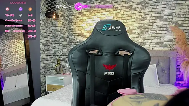 Snapshot of ariadna_milano chatting on 01-27-25, 12:48 ariadna milano online show from 01-27-25, 12:48