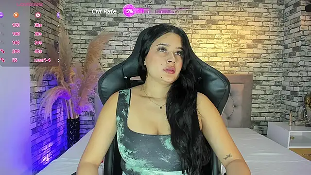 Snapshot of ariadna_milano chatting on 03-04-25, 01:17 ariadna milano online show from 03-04-25, 01:17