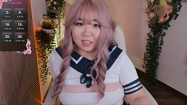 mei honey  online show from 12-15-24, 08:04