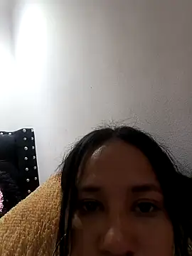 Snapshot of devi_black13_ chatting on 01-15-25, 02:06 devi black13 online show from 01-15-25, 02:06