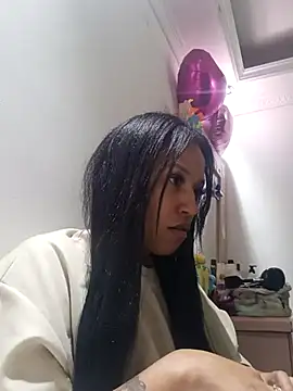 Snapshot of devi_black13_ chatting on 02-11-25, 11:01 devi black13 online show from 02-11-25, 11:01