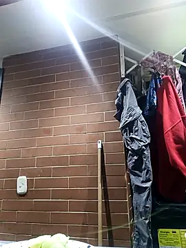 Snapshot of devi_black13_ chatting on 02-19-25, 01:18 devi black13 online show from 02-19-25, 01:18