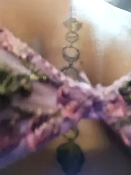 Snapshot of devi_black13_ chatting on 02-25-25, 04:57 devi black13 online show from 02-25-25, 04:57