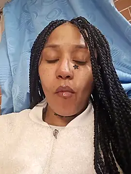 Snapshot of devi_black13_ chatting on 02-15-26, 02:19 devi black13 online show from 02-15-26, 02:19