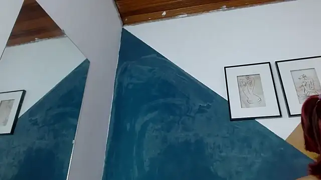 Ambar Roux  online show from 01-24-25, 04:39