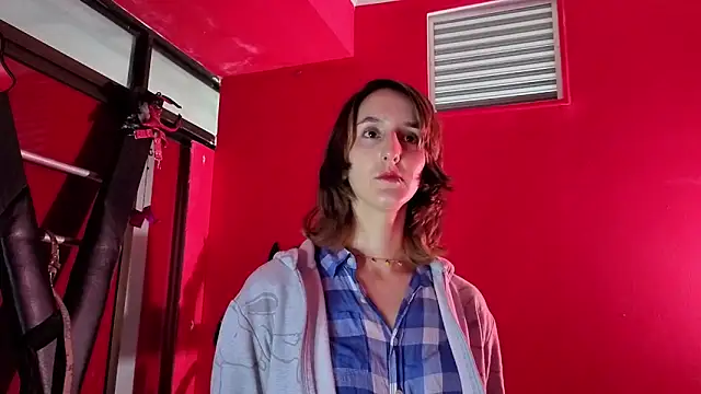 Ambar Roux  online show from 02-23-26, 02:14