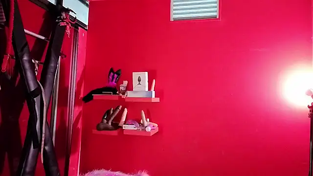 Ambar Roux  online show from 02-24-26, 12:58