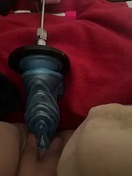 Snapshot of luisa1 chatting on 10-26-25, 08:15 luisa1 online show from 10-26-25, 08:15