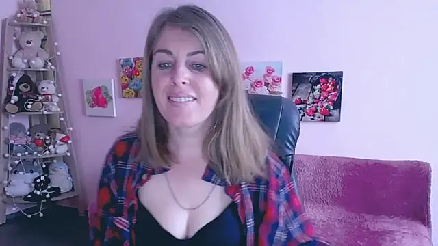 Hot Milady online show from 03-20-25, 08:09