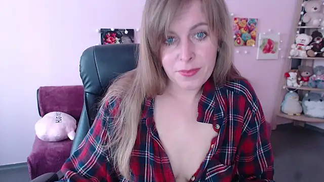 Hot Milady online show from 05-04-26, 07:26