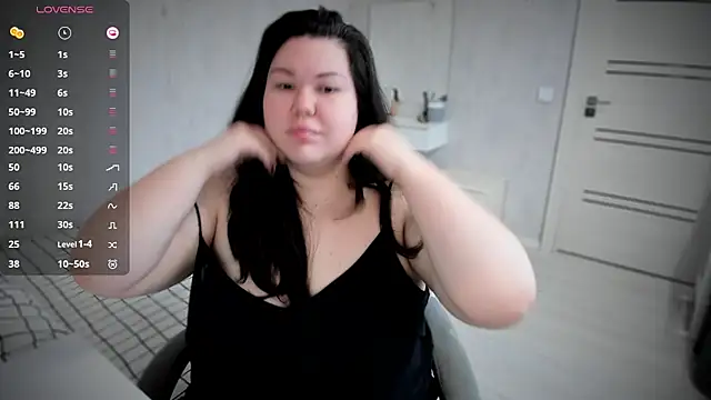 Snapshot of NicaMeow chatting on 12-05-25, 09:18 NicaMeow online show from 12-05-25, 09:18