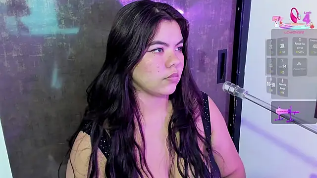 klhoe boobs online show from 04-29-26, 04:16