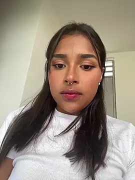 Snapshot of Mariangel_11 chatting on 12-13-24, 08:47 Mariangel 11 online show from 12-13-24, 08:47