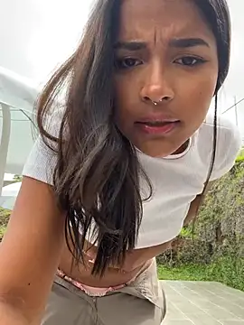 Snapshot of Mariangel_11 chatting on 12-26-24, 03:20 Mariangel 11 online show from 12-26-24, 03:20