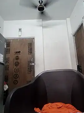 zeepe19 online show from 11-07-25, 05:07