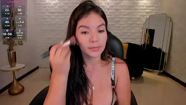 ValeriaRoldanX online show from 10-23-25, 03:28