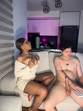 tiana nave online show from 04-19-26, 11:07