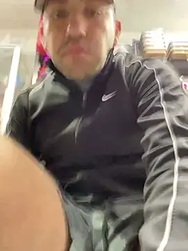 Snapshot of JuanZapata33 chatting on 03-11-25, 11:48 JuanZapata33 online show from 03-11-25, 11:48