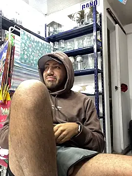 Snapshot of JuanZapata33 chatting on 02-12-26, 10:49 JuanZapata33 online show from 02-12-26, 10:49