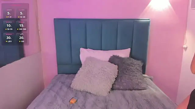 Snapshot of Hannie_ws chatting on 03-04-26, 06:03 Hannie ws online show from 03-04-26, 06:03