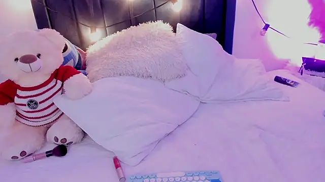 CamiloDoumit online show from 02-17-25, 03:58