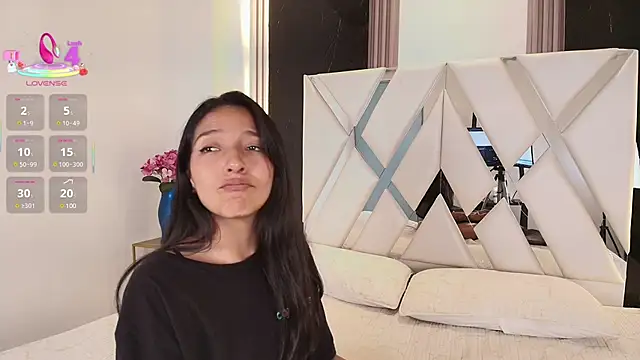 Snapshot of Valery_wang chatting on 03-02-25, 03:05 Valery wang online show from 03-02-25, 03:05