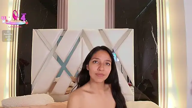 Snapshot of Valery_wang chatting on 03-12-25, 06:11 Valery wang online show from 03-12-25, 06:11