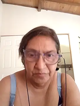 florecita69 online show from 11-11-25, 02:28