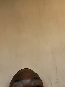 Snapshot of BIGBLACKCOOCK24- chatting on 03-04-25, 05:56 BIGBLACKCOOCK24- online show from 03-04-25, 05:56