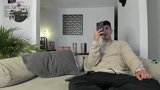 Snapshot of Ryan_Clark_ chatting on 06-04-26, 12:16 Ryan Clark online show from 06-04-26, 12:16