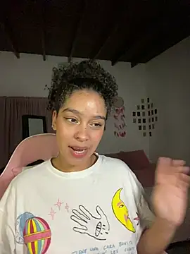 Snapshot of Arteatenea__ chatting on 03-01-26, 01:18 Arteatenea online show from 03-01-26, 01:18