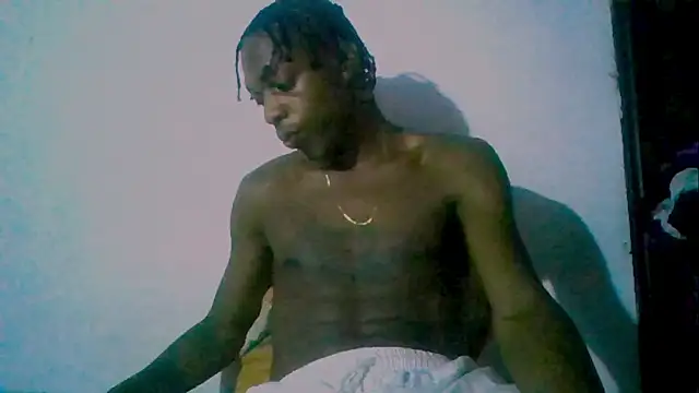 Snapshot of LarryCollin chatting on 02-01-25, 04:14 LarryCollin online show from 02-01-25, 04:14