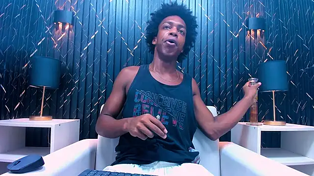 Snapshot of LarryCollin chatting on 02-15-25, 07:38 LarryCollin online show from 02-15-25, 07:38