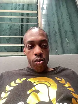 Snapshot of LarryCollin chatting on 03-15-25, 09:16 LarryCollin online show from 03-15-25, 09:16