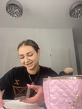 Abby  White online show from 09-25-25, 03:16