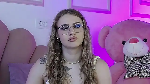 Abby  White online show from 07-28-26, 04:16