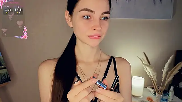 MaryJacksoon online show from 10-18-25, 07:42