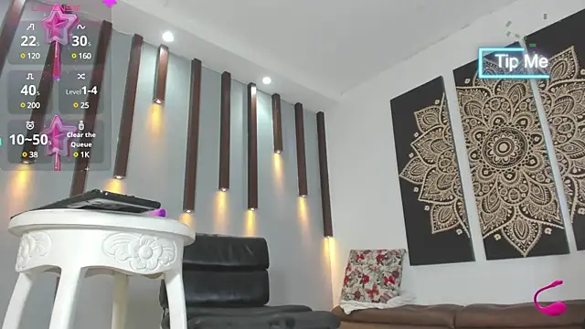 Snapshot of black_cami chatting on 01-12-25, 11:47 black cami online show from 01-12-25, 11:47