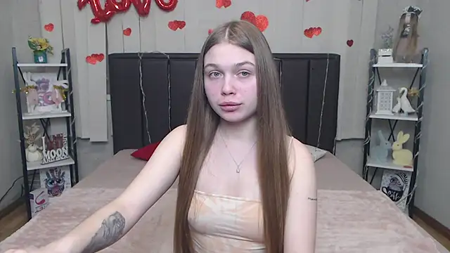 LaraPika online show from 04-17-26, 05:10